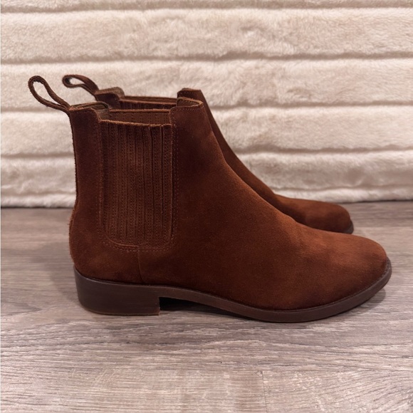 THURSDAY BOOT CO. The Dreamer Cinnamon Brown Suede Chelsea Booties Size 7.5 - Picture 9 of 14
